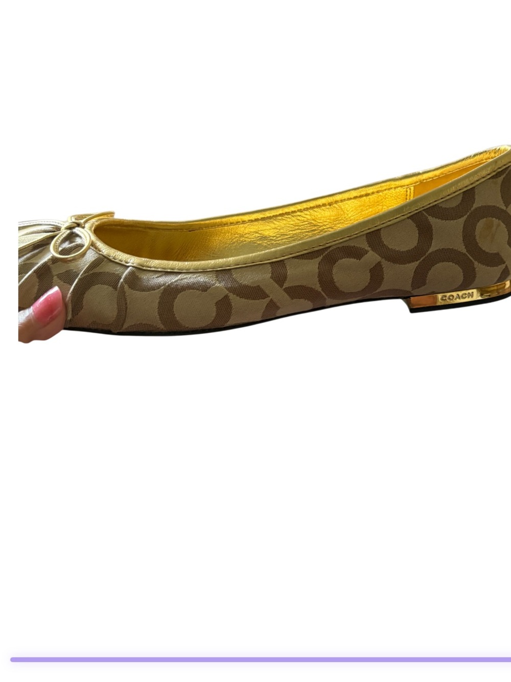 Coach Ballet Flats
With Bow - Picture 2 of 4